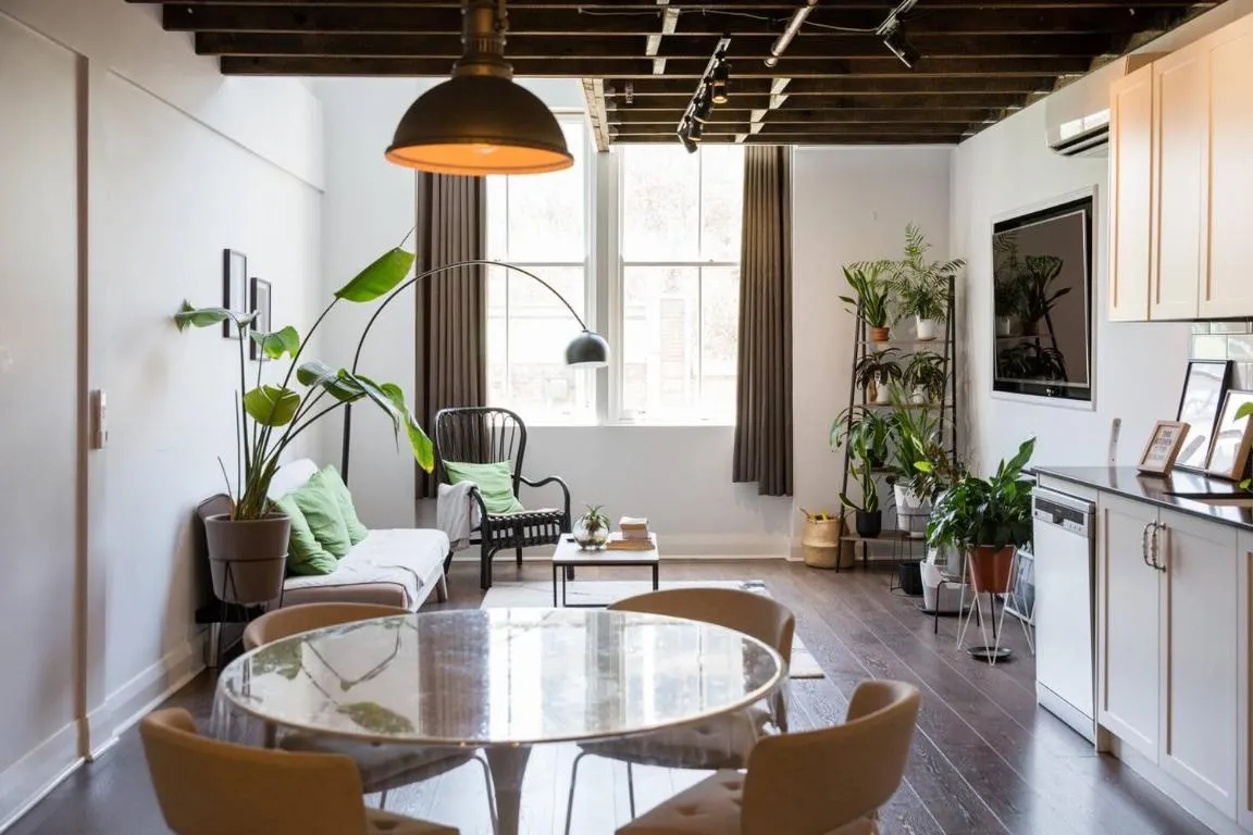 Image of Loft-Style Living – Sophisticated Urban Retreat
