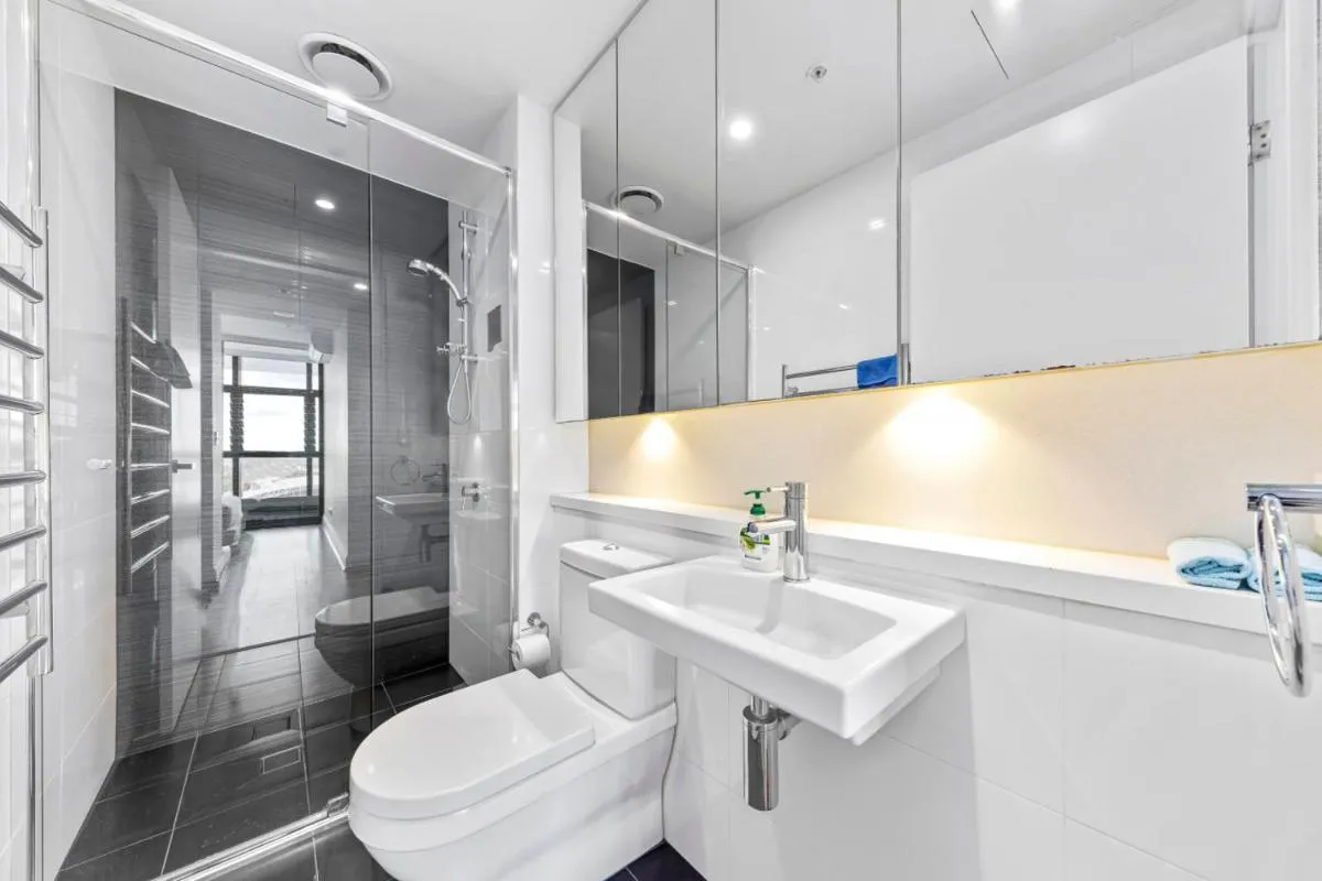Image 2 of Lovely 2 bedroom APT in centre of Sydney Olympic Park