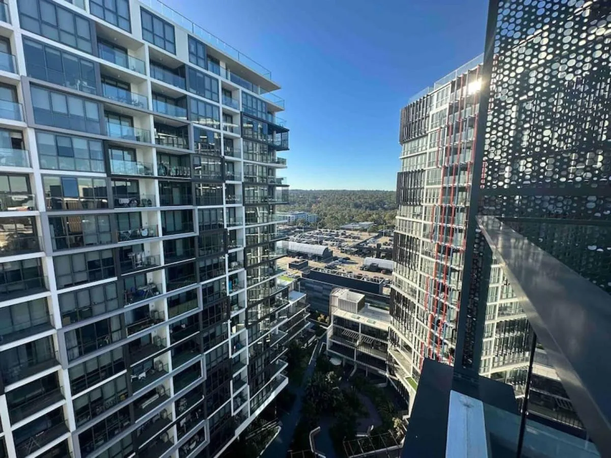 Image 5 of Luxury 2BR APT in heart of Macquarie Park