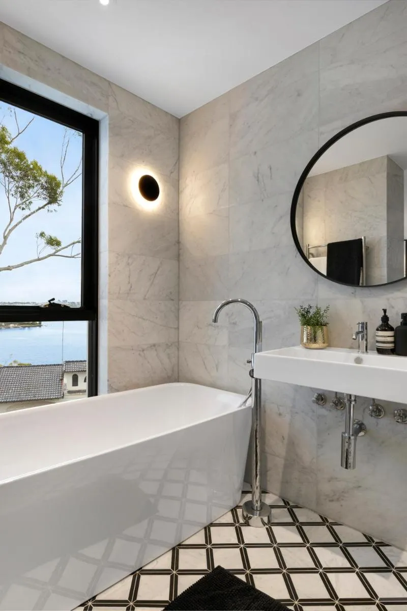 Image 3 of Luxury Waterside Home Sanctuary