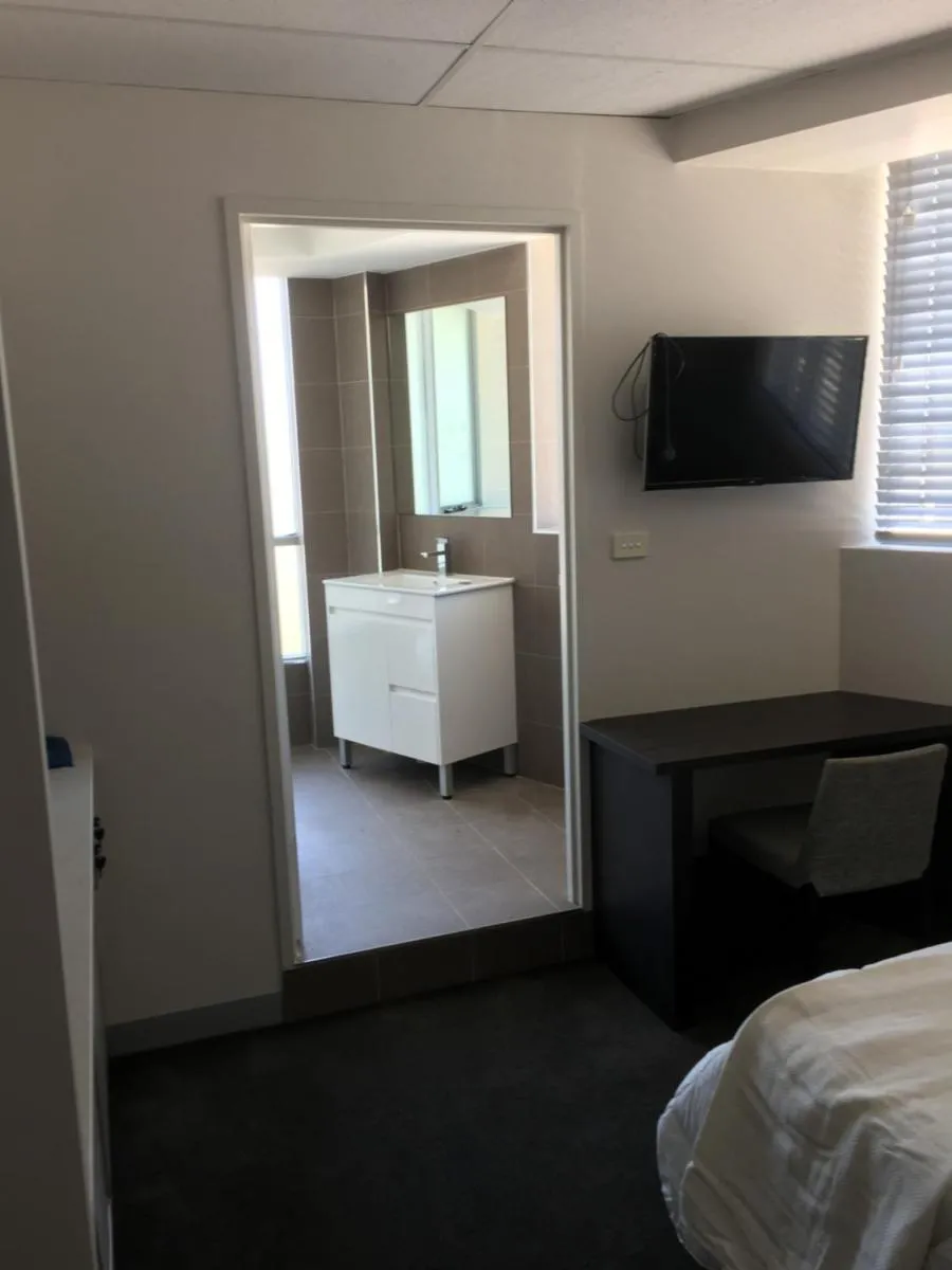 Image 4 of MEDISTAY