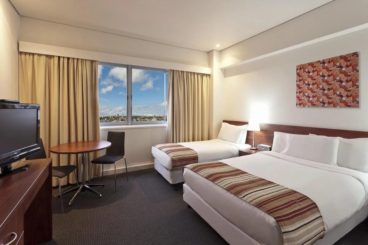 Image 1 of Macleay Hotel