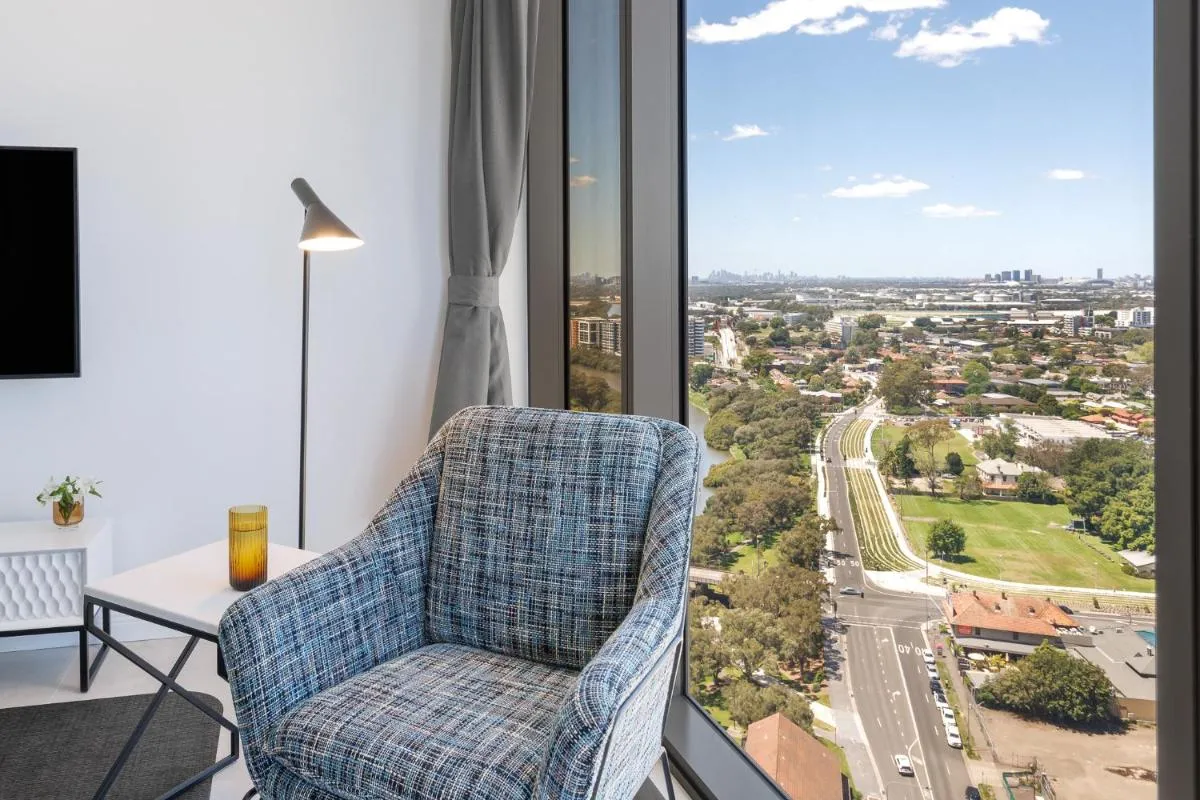 Image 5 of Meriton Suites George Street, Parramatta