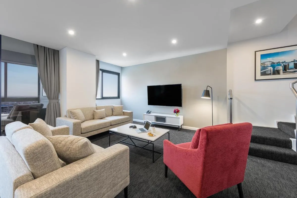 Image 6 of Meriton Suites Kent Street, Sydney