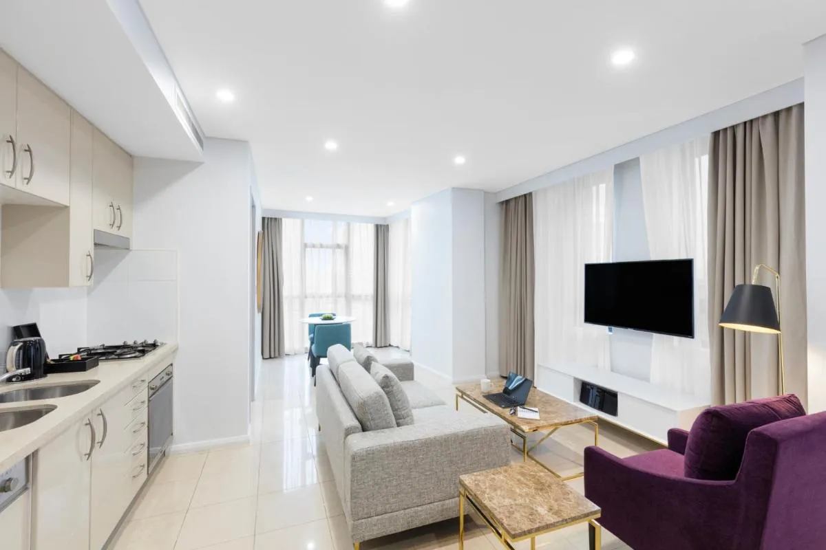 Image 5 of Meriton Suites Pitt Street, Sydney