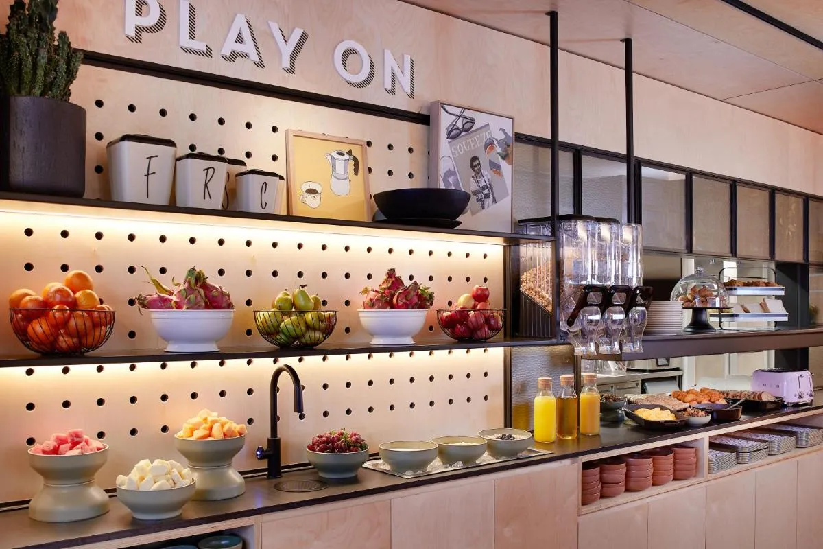 Image 6 of Moxy Sydney Airport
