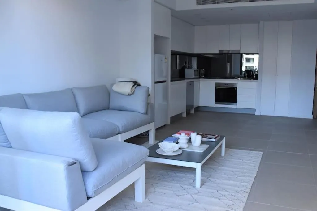 Image 2 of New Spacious 1 Bedroom Apartment Rosebery