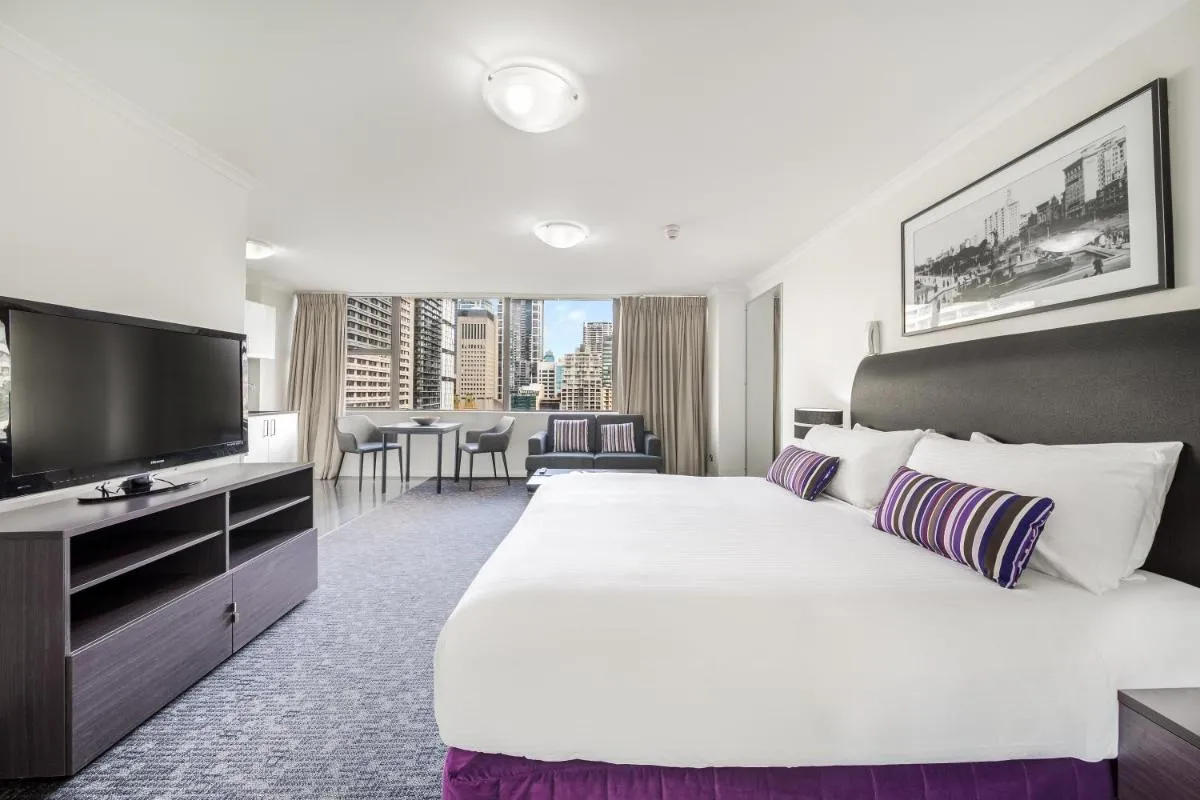 Image 1 of Oaks Sydney Hyde Park Suites