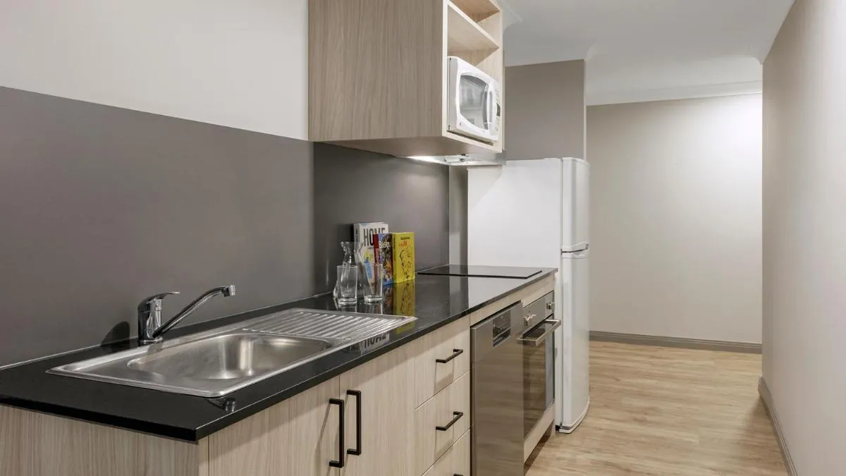 Image 5 of Oaks Sydney North Ryde Suites