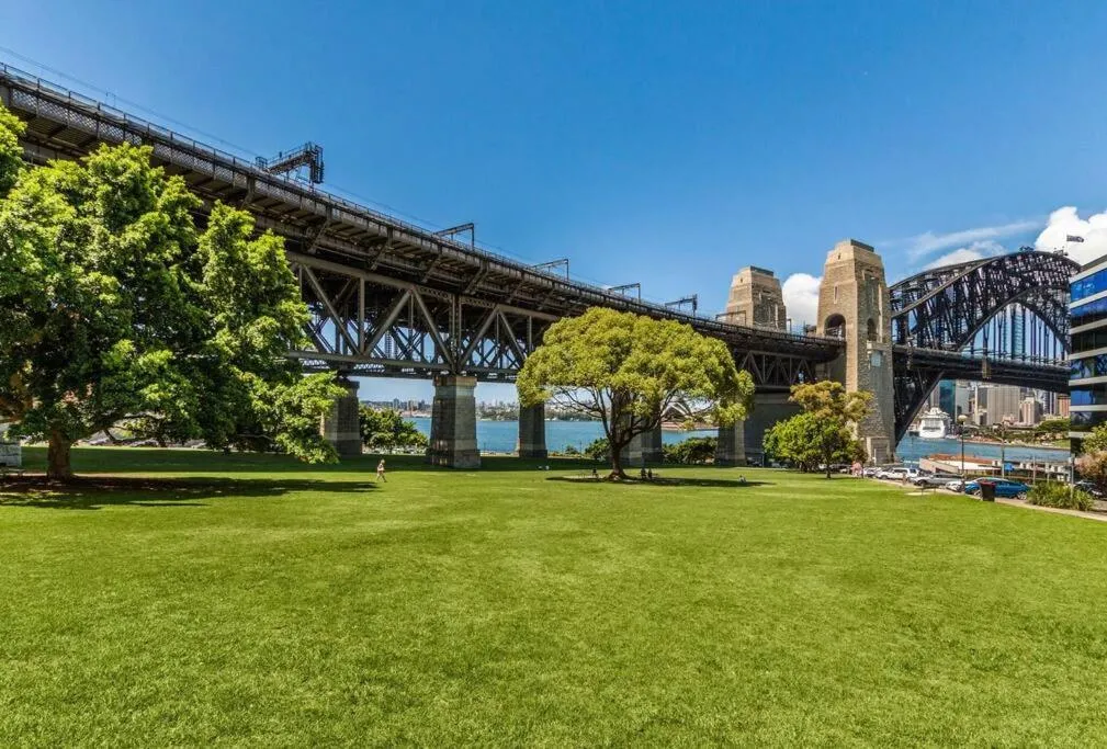 Image 5 of Opera & Harbour bridge view penthouse (3 rooms)