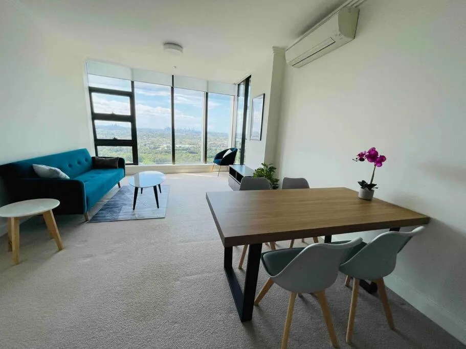 Image 3 of Panoramic City View 3bed2bath condo Wi-Fi Parking