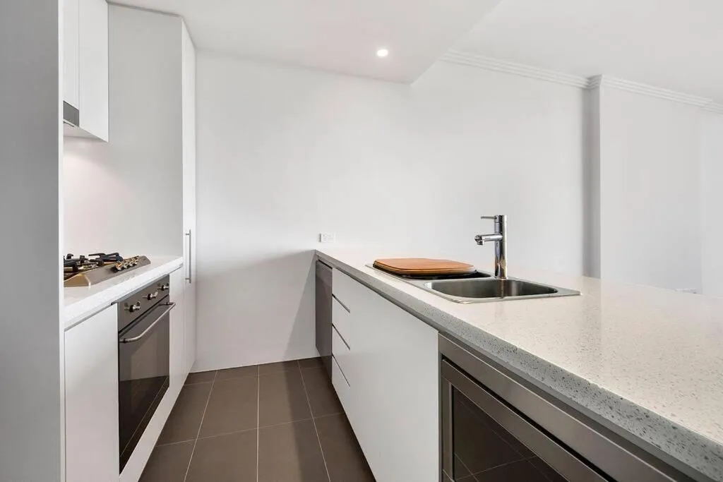 Image 2 of Panoramic City View 3bed2bath condo Wi-Fi Parking