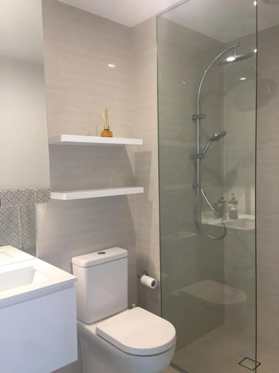 Image 2 of Panoramic views in luxurious brand new apartment