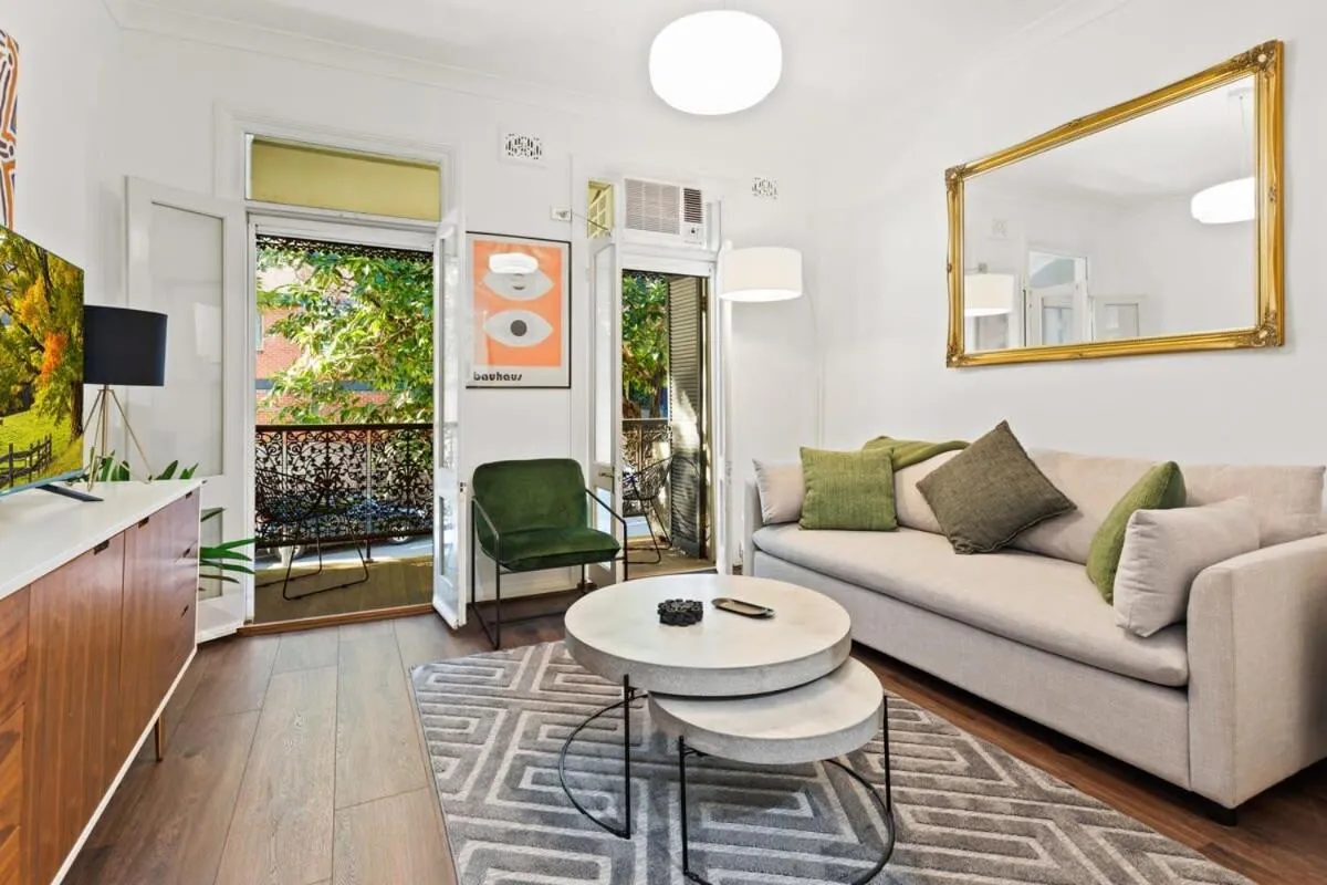 Image 4 of Picturesque 1-Bed Inner City Base