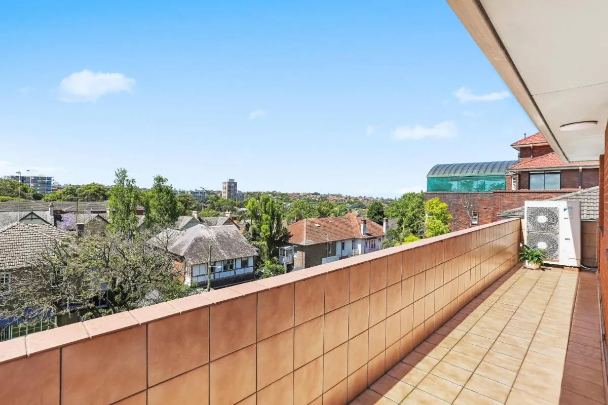 Image 6 of Randwick l 3 Bedroom Apartment + Parking