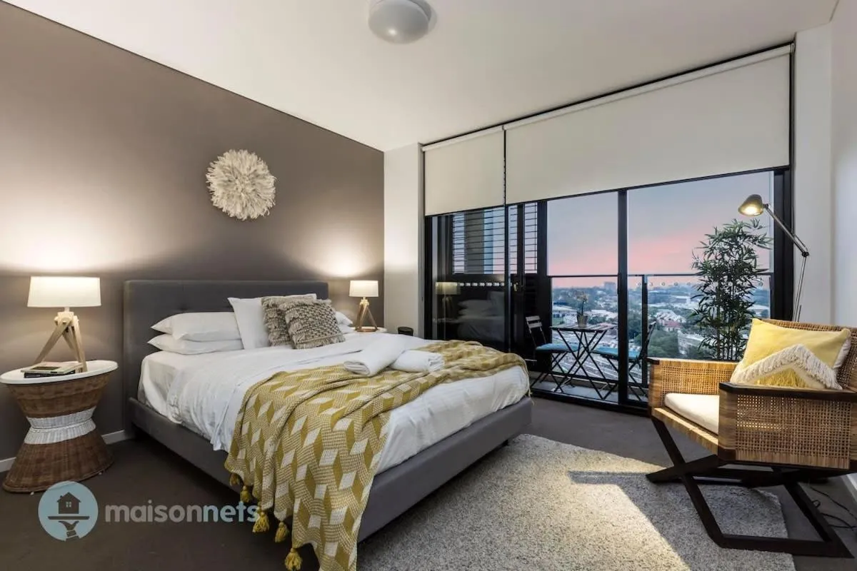 Image 1 of Redfern One Bedroom Apartment with Views