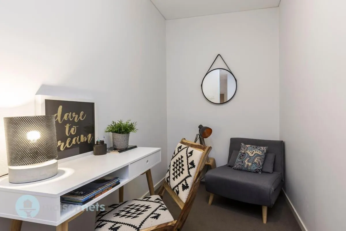 Image 2 of Redfern One Bedroom Apartment with Views
