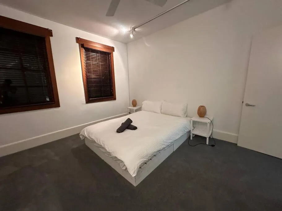 Image 5 of Remarkable 2 Bedroom House at the Centre of Darlinghurst