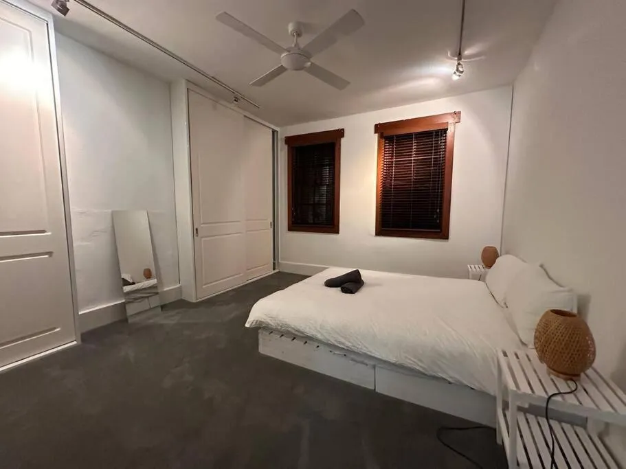 Image 6 of Remarkable 2 Bedroom House at the Centre of Darlinghurst