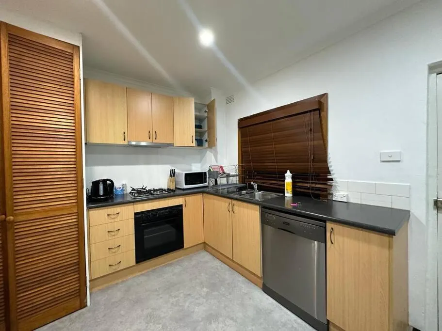 Image 2 of Remarkable 2 Bedroom House at the Centre of Darlinghurst