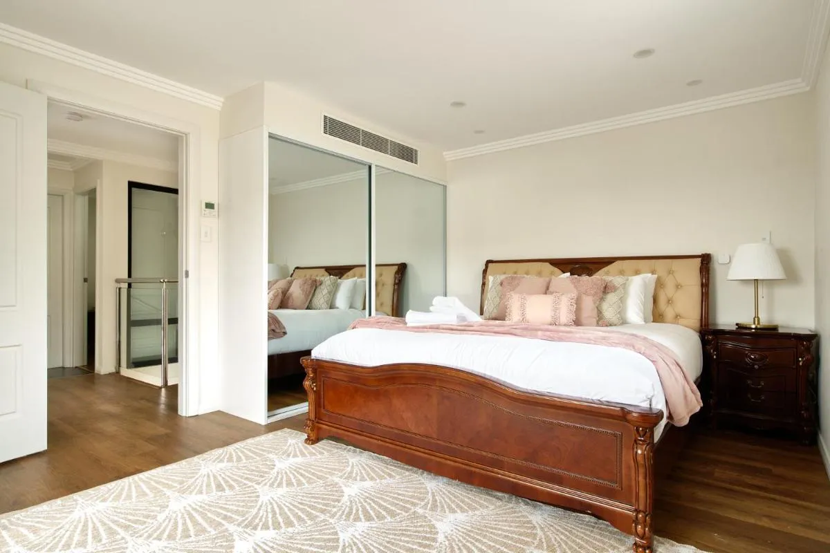 Image 6 of Retreat on Darling – Harbour Views 3 Bed