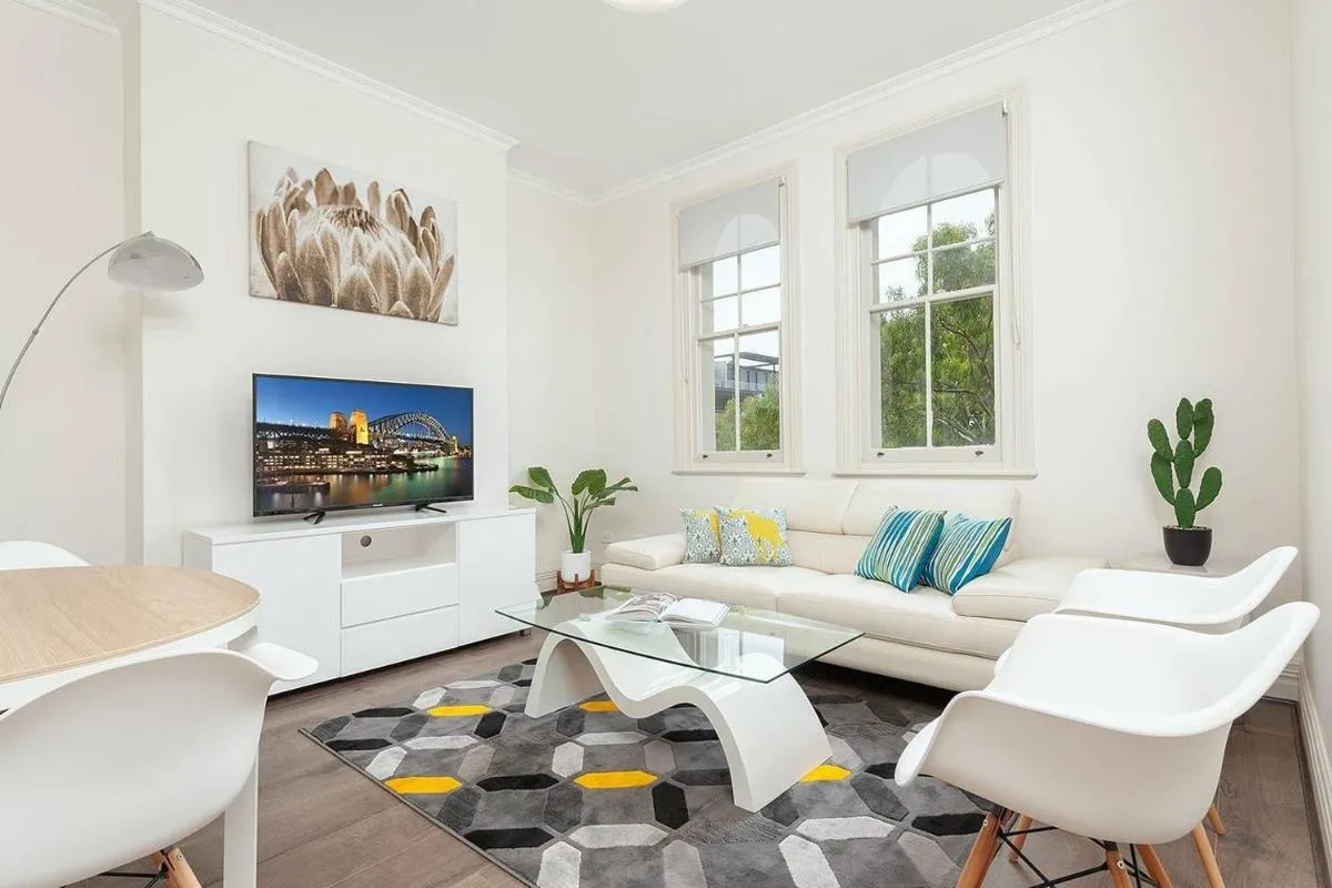 Image 4 of STUNNING SYDNEY HOME 4