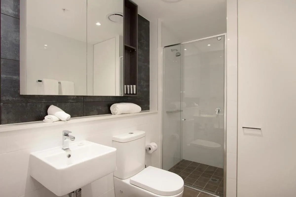 Image 2 of Silkari Suites at Chatswood