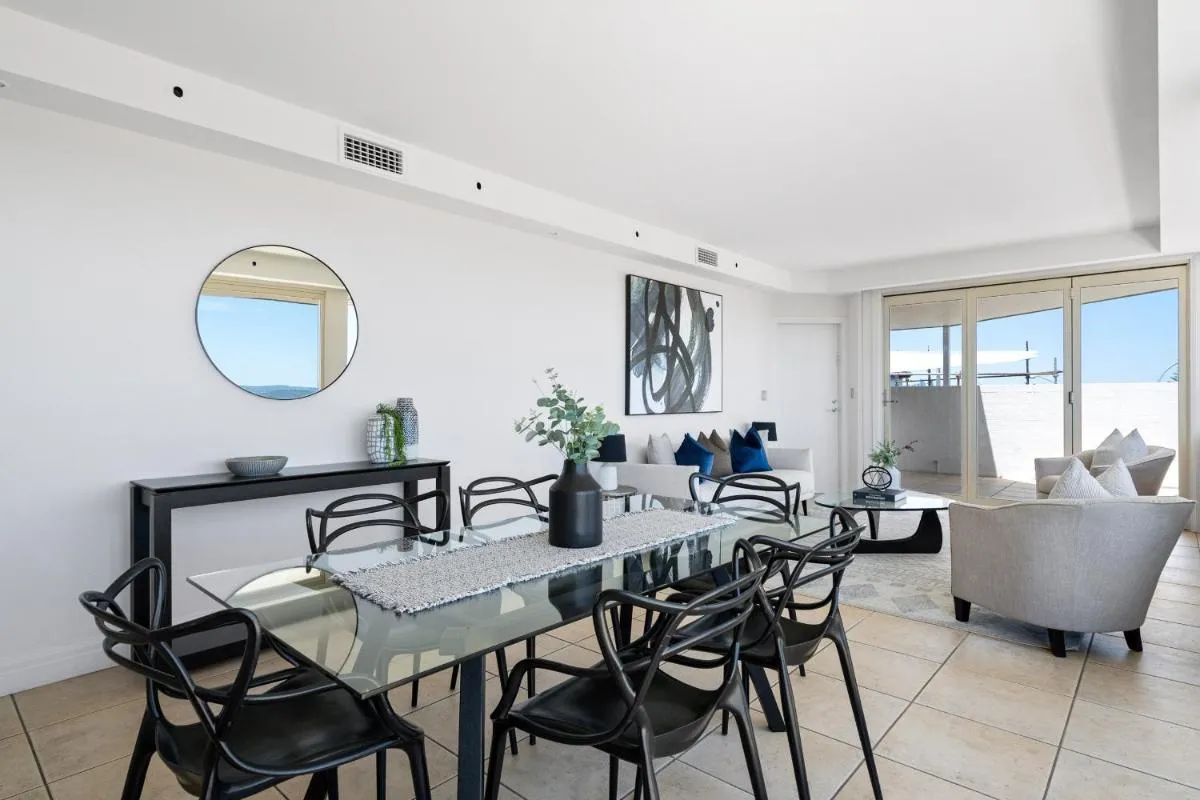 Image 3 of South Head – Premier Penthouse W Amazing Views