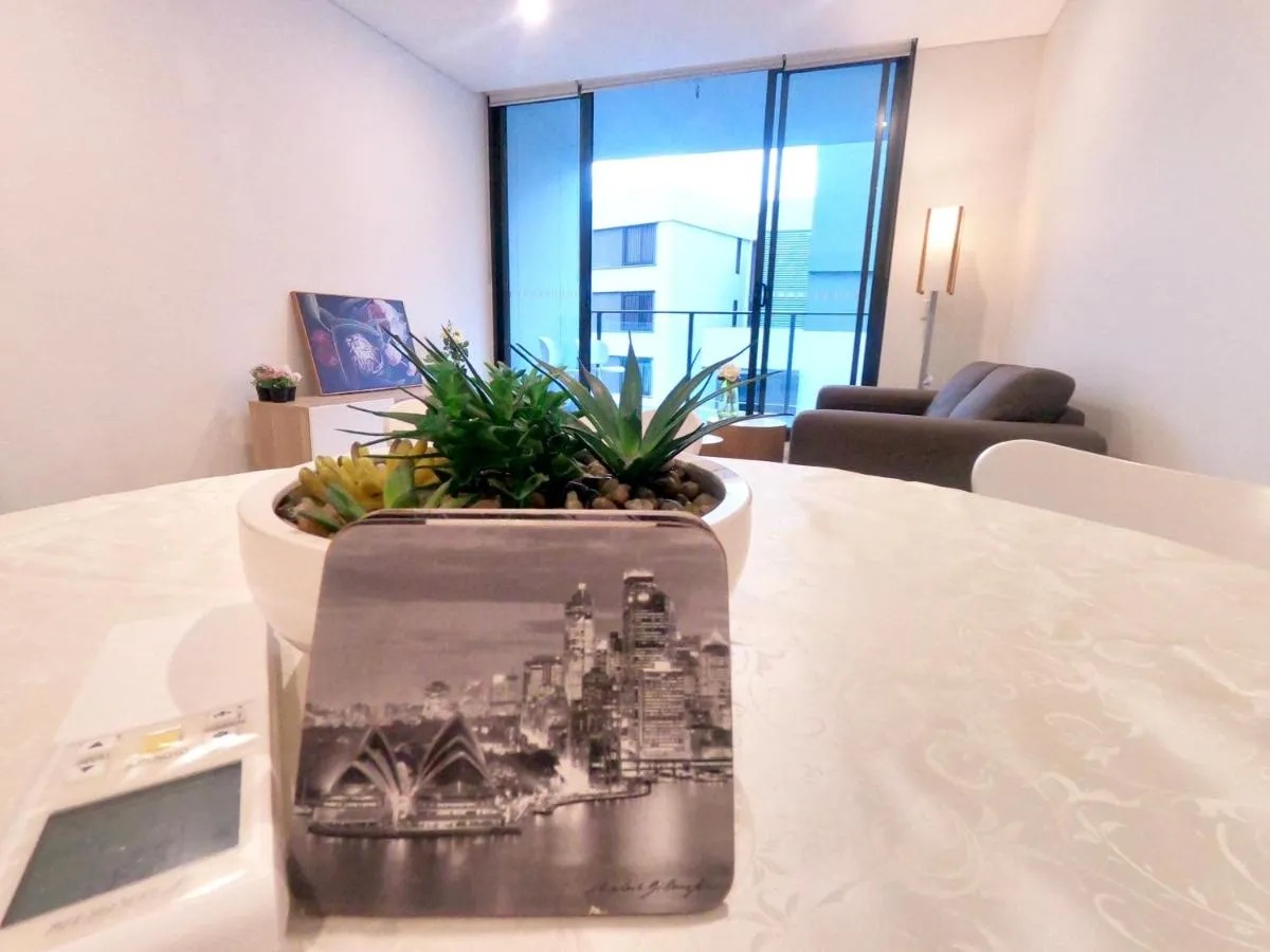 Image 5 of Spacious1 BR@waterfront Olympic Park_free carpark
