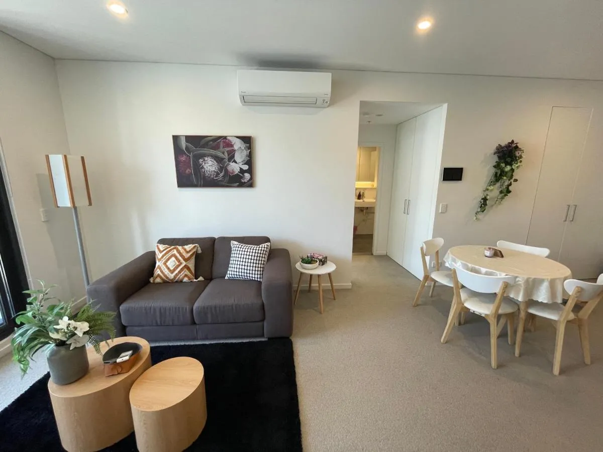 Image 6 of Spacious1 BR@waterfront Olympic Park_free carpark