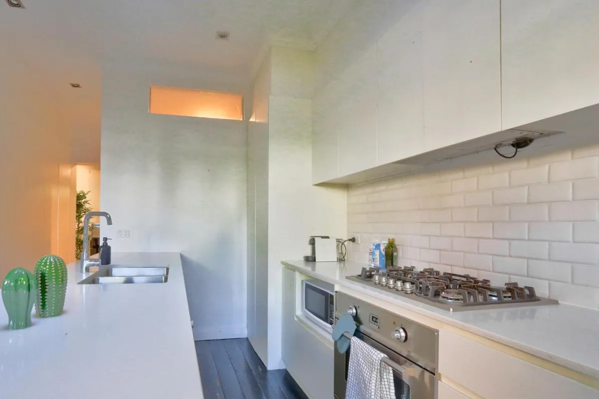Image 2 of Spacious 3 Bedroom House Glebe with 2 E-Bikes Included