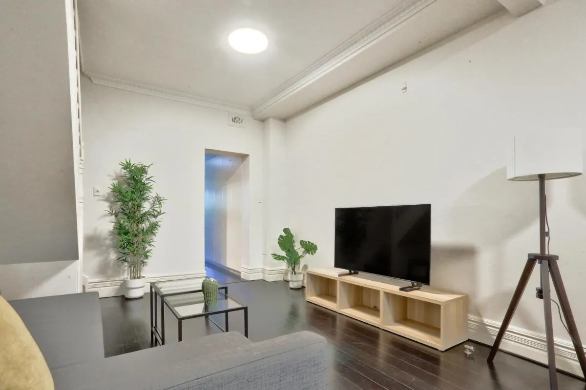 Image 4 of Spacious 3 Bedroom House Glebe with 2 E-Bikes Included