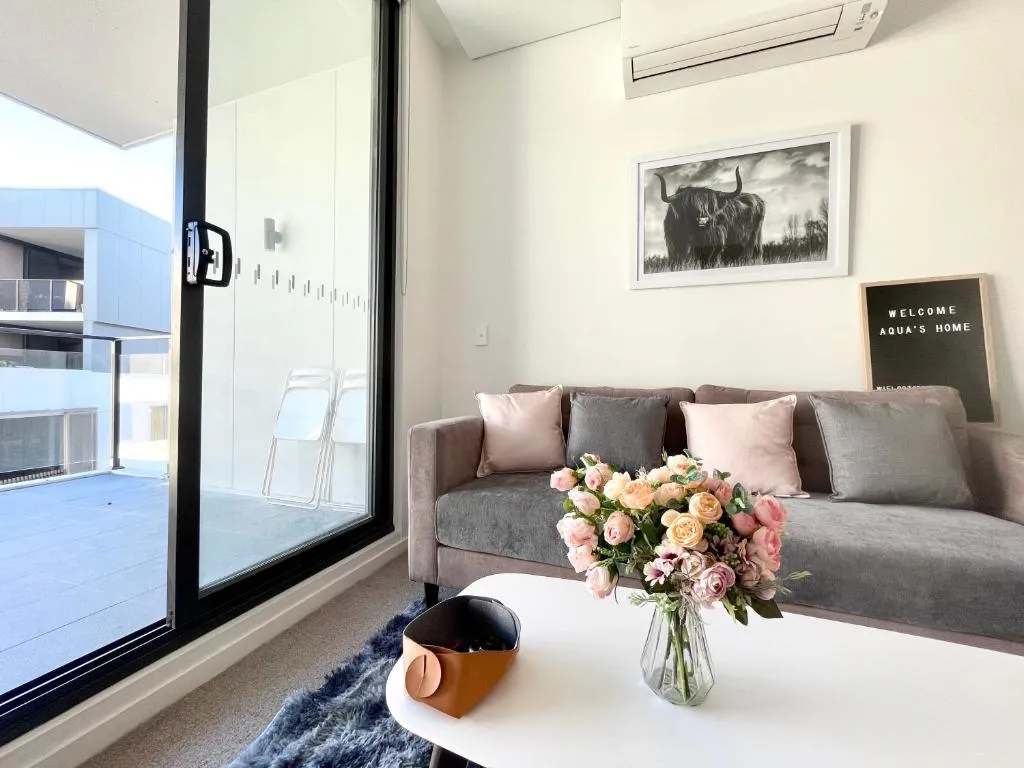 Image of Spacious cozy2BR close to OlympicPark free carpark