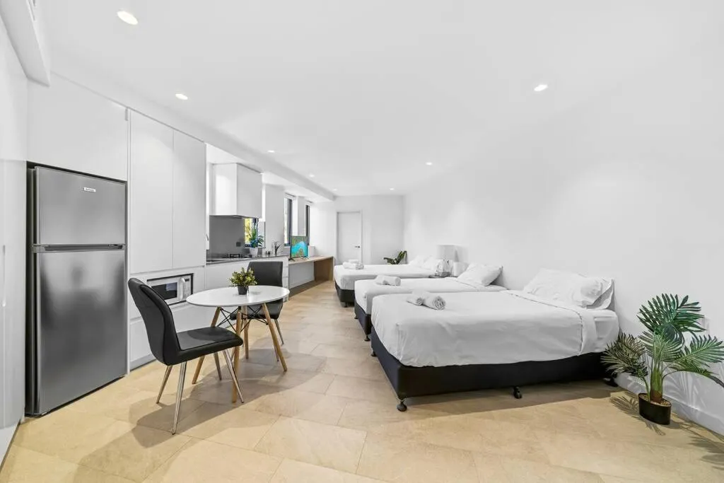 Image 4 of Studio for long term tenants in Strathfield CBD