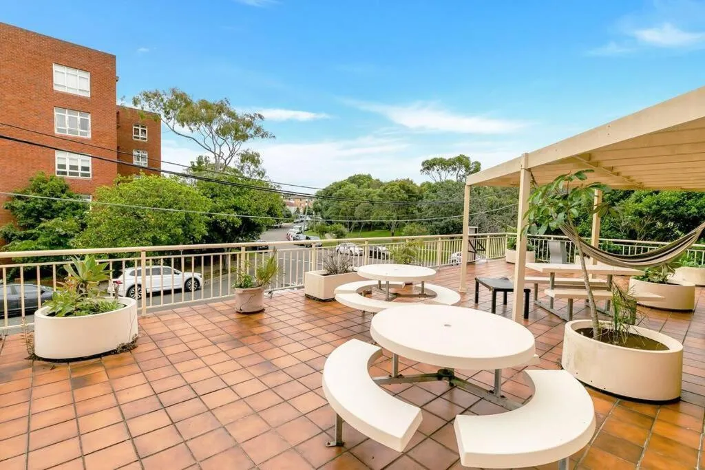 Image 5 of Stunning beachside 2 bedroom by EdgeTrip