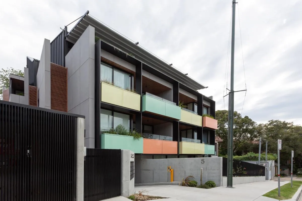 Image 5 of Stylish 2-Bed Apartment with BBQ Patio Near Beach