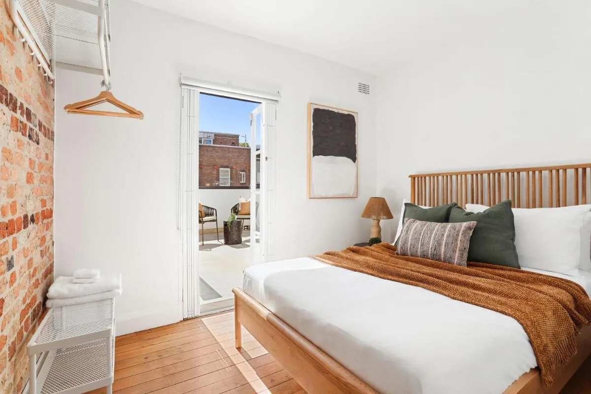 Image 1 of Stylish Darlinghurst Townhouse l 3 Bedrooms