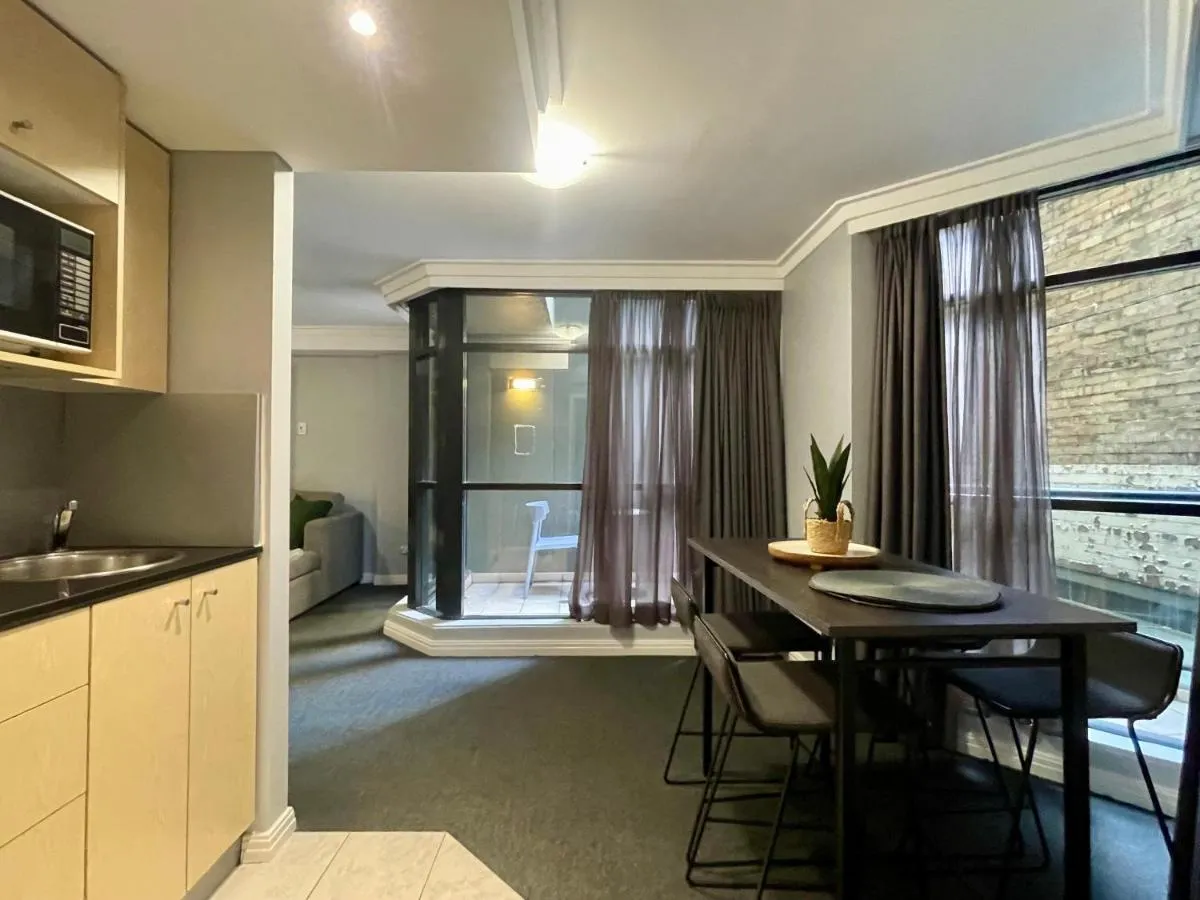 Image 3 of Sydney City Getaway 1 Bdrm Apt 2 Bathrms Sleeps 4