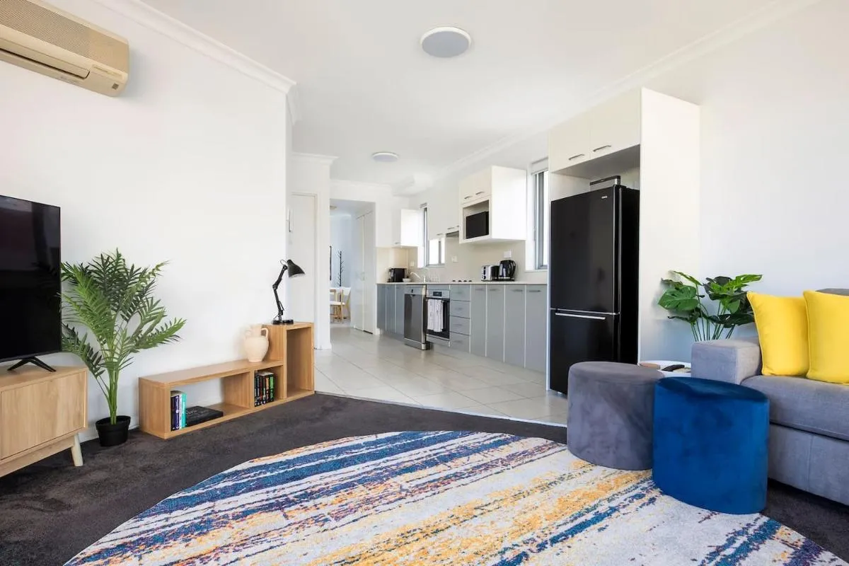 Image 2 of The Earl – Potts Point Paradise with Sydney Views