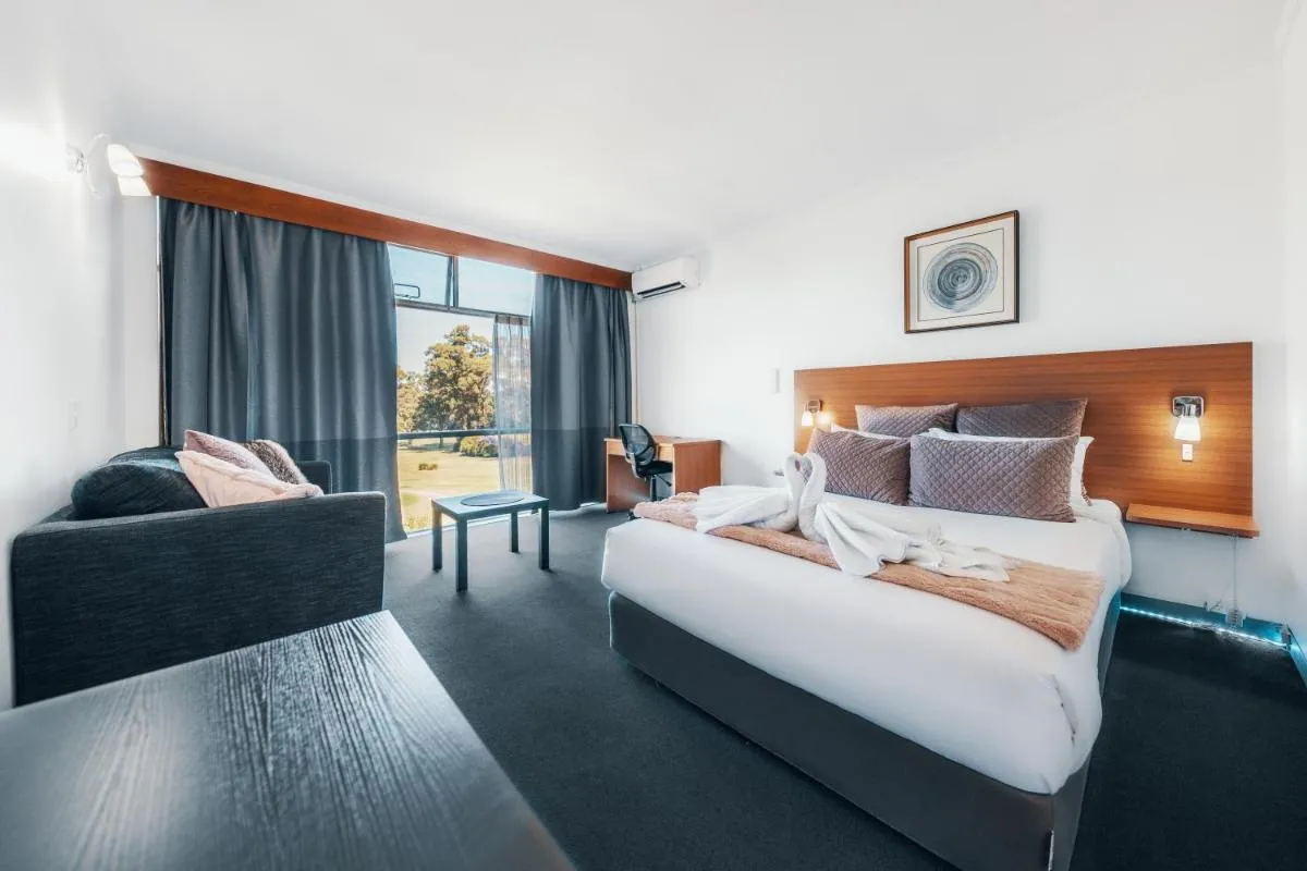 Image 6 of The Select Inn Ryde