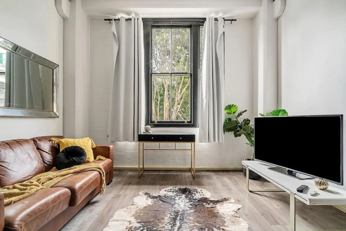 Image 4 of The Stylist’s House – A Chic Inner City Landmark