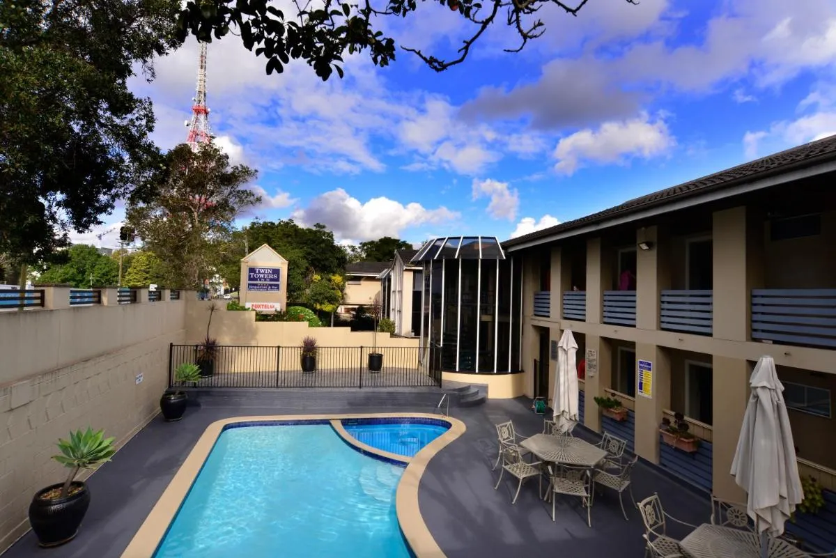 Image 3 of Twin Towers Inn