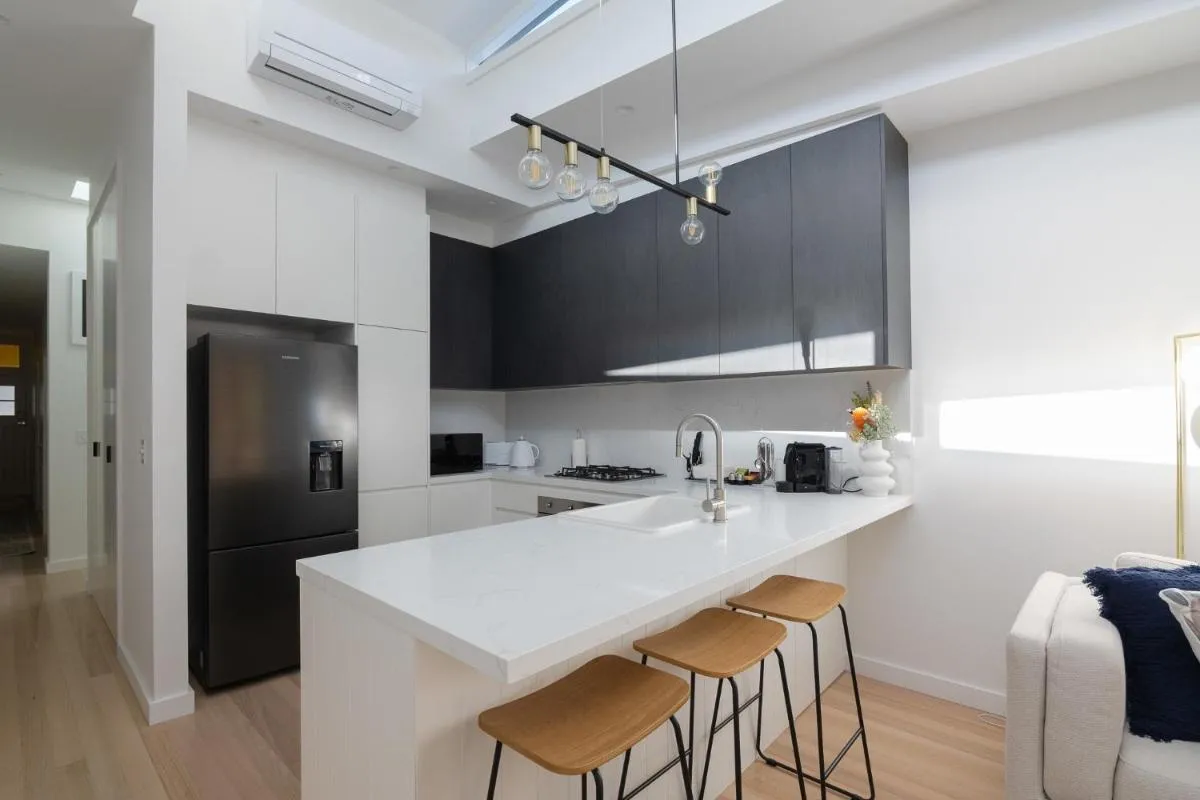 Image 2 of Unionelle a Luxe Newtown Terrance