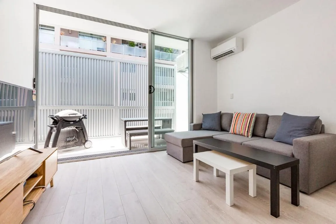 Image of Urban Oasis Custom Made for Cosmopolitan Living