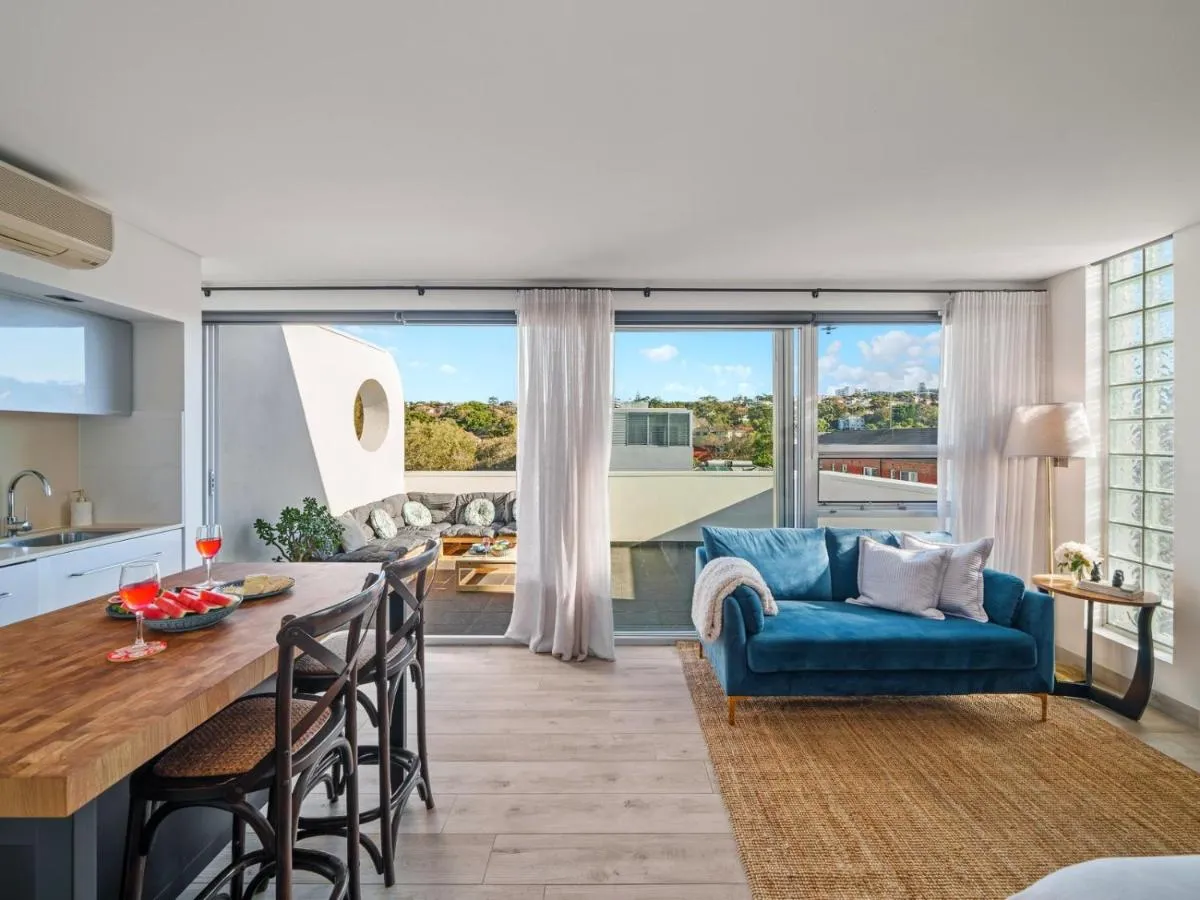 Image 3 of XQ Collection La Casa De Frida – Modern Studio with Balcony