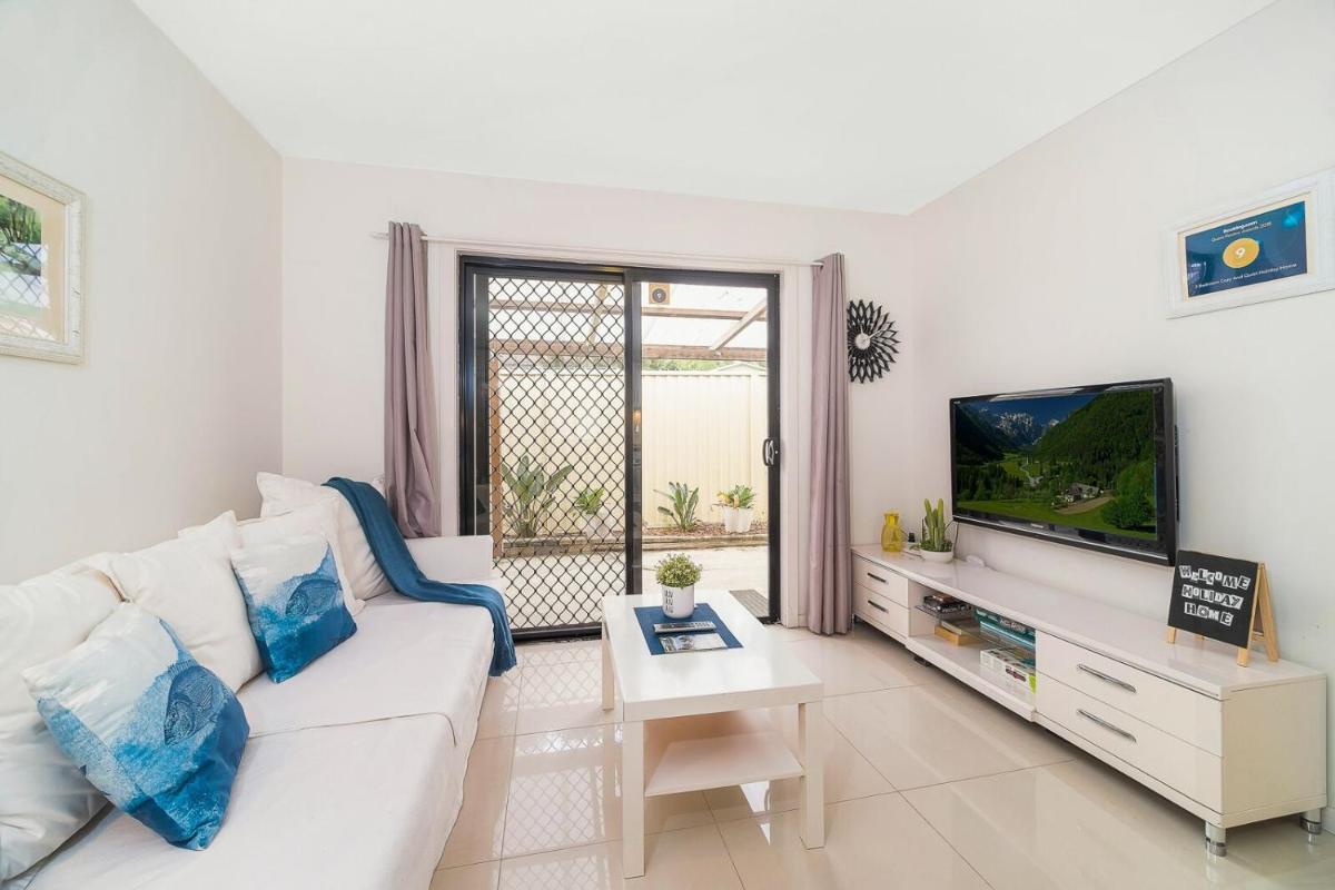 Image 4 of 3 Bedrooms Holiday Home Near Sydney Airport