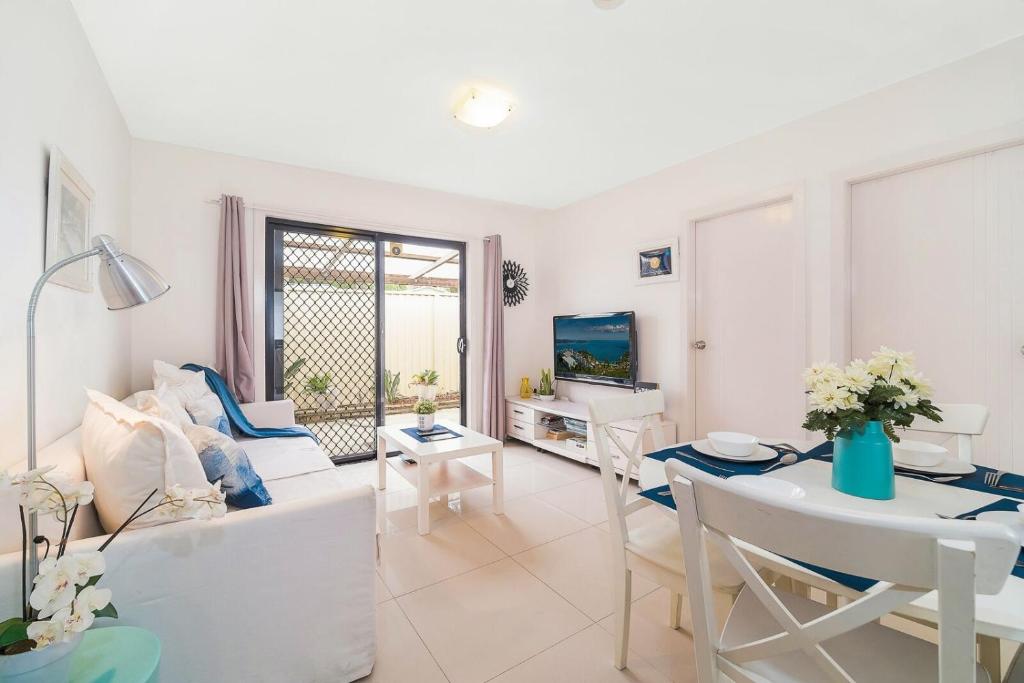 Image of 3 Bedrooms Holiday Home Near Sydney Airport