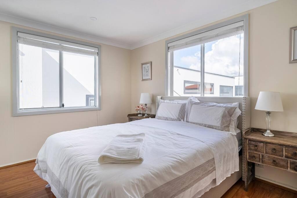 Image 6 of Amazing Views – 3 Bed Malabar