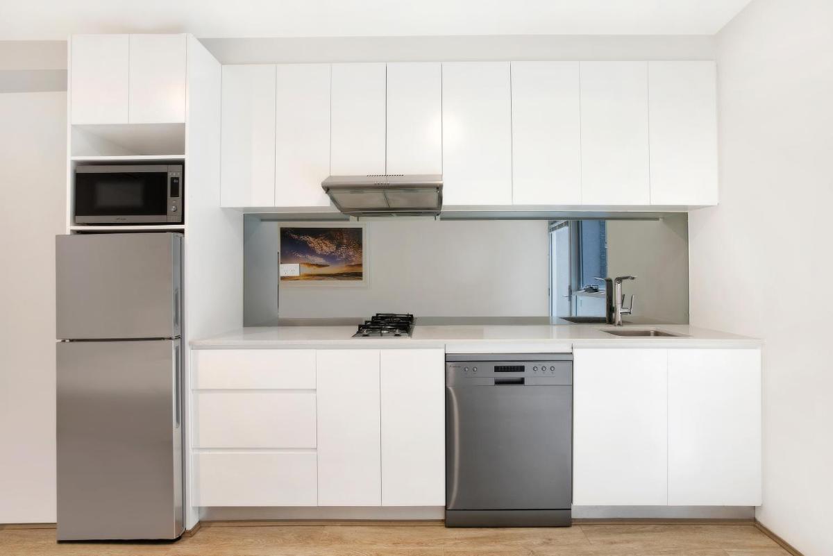 Image 3 of Bondi Beach Studios Suite