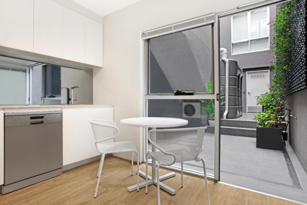 Image 5 of Bondi Beach Studios Suite